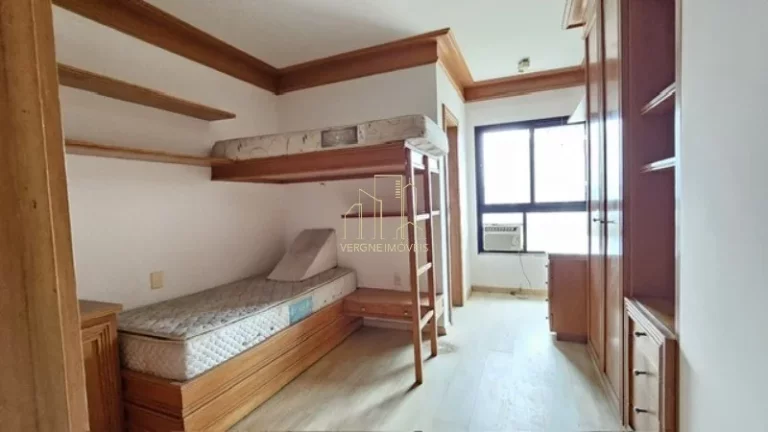 Imagem Amplo apartamento de alto padrão com quatro suítes varandão a vender no Cidade Jardim