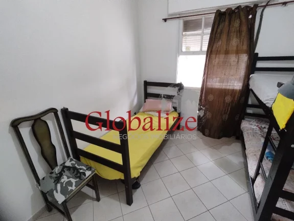 Imagem Apartamento à venda com 2 dormitórios no bairro da Encruzilhada em Santos por R$ 330.000,00