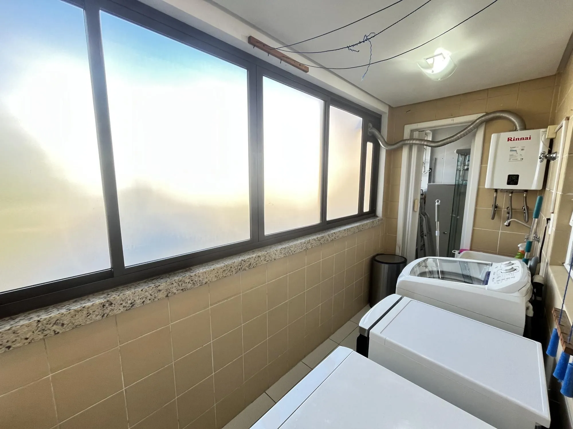 Imagem Apartamento de 3 quartos, dependência de empregada e 1 vaga de garagem M. Deus
