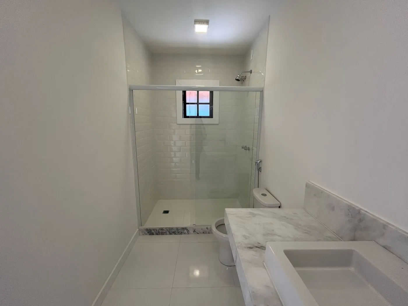 Imagem Casa em Condomínio para Venda em Petrópolis / RJ no bairro Cuiabá