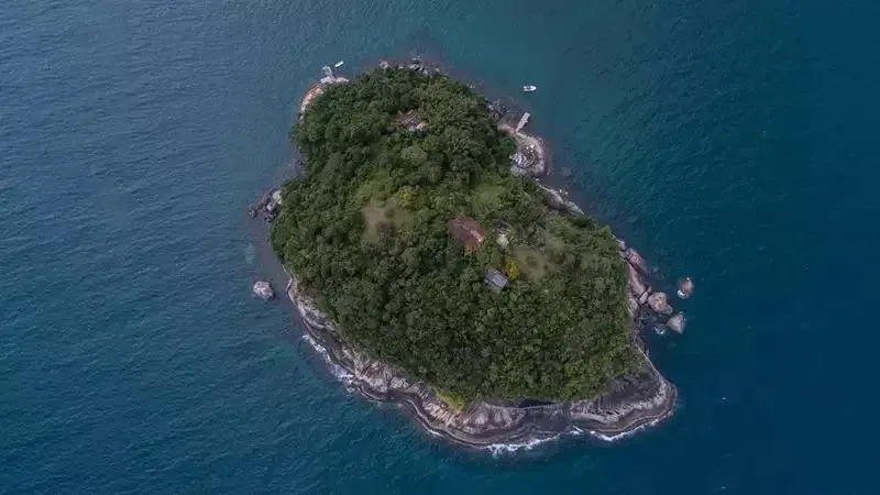 Imagem Terreno à Venda, 30000 metros em Ilha a venda  - Paraty