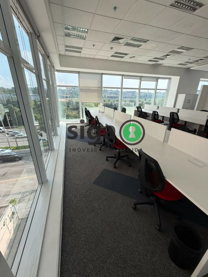 Imagem onjunto Comercial Mobiliado no Jardim Europa com Vista para o Jockey.