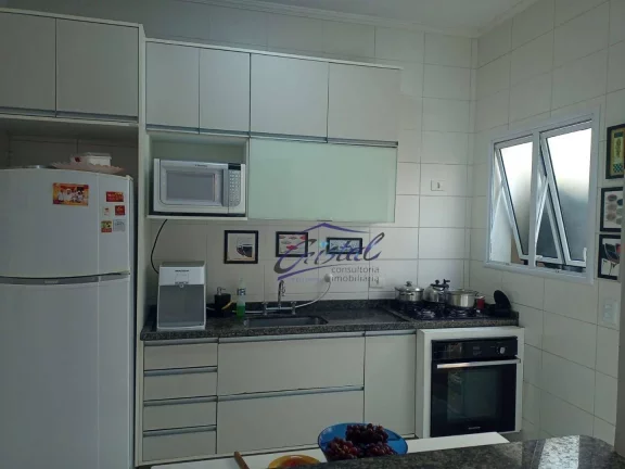Imagem Excelente Casa na Granja Viana!