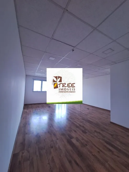 Imagem LOCAÇÃO DE SALA COMERCIAL NO EDIFÍCIO THINK BUSINESS CENTER, NA BARRA FUNDA, EM SÃO PAULO/SP, 40m² com 01 toalete e 01 vaga. CONSULTE-NOS