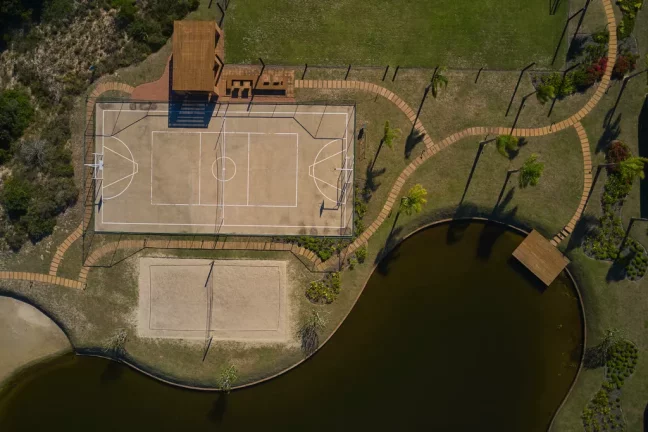 Imagem Arenas Curumim - Terreno à venda no bairro Capao Novo - Capão da Canoa/RS