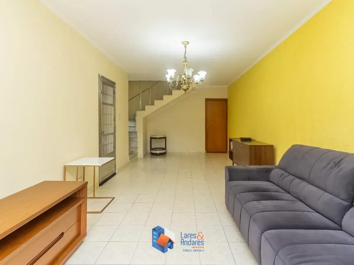 Imagem Sobrado para venda em Vila Anastácio com 4 quartos, 200m²