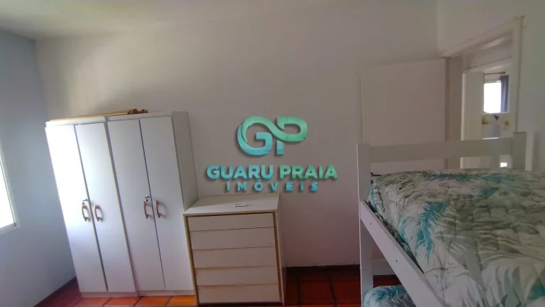 Imagem dormitórios sendo o terceiro reversível e 2 banheiros, sala para 2 ambientes, cozinha, área de serviço