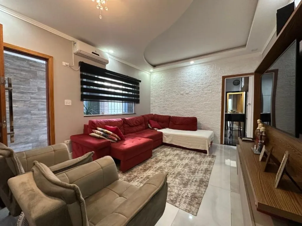 Imagem CASA COM 85,00 m² - MARACANÃ - PRAIA GRANDE SP