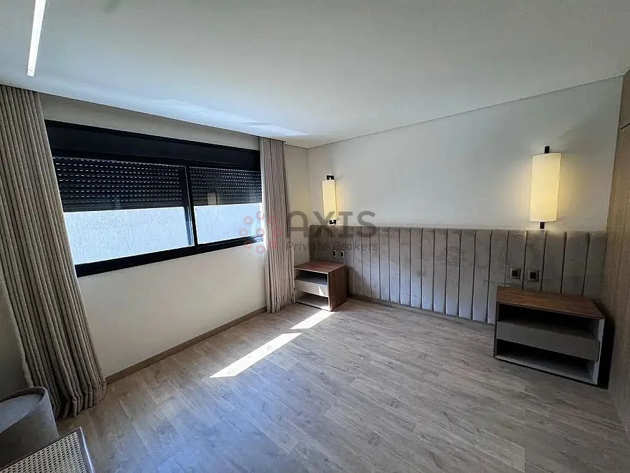 Imagem Apartamento 4 suítes em Lourdes