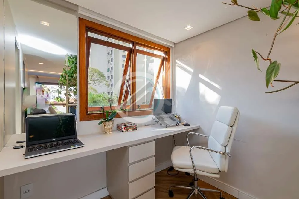 Imagem Excelente Apartamento com 3 Dormitórios, Projetado por Arquiteto Apresentamos este excelente aparta...