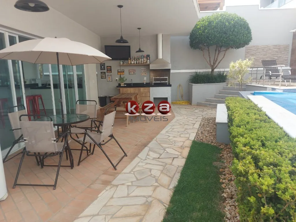 Imagem Residência de alto padrão a venda no Condomínio Le Village: 3 suítes, 4 vagas, piscina, 222m² - Valinhos-SP