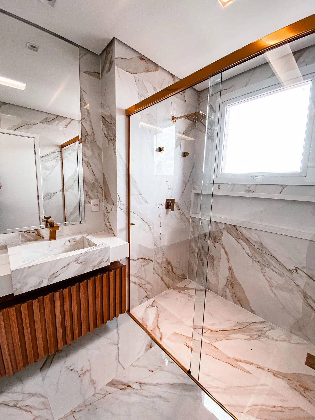 Imagem Cobertura à venda em Franca, Vila Santos Dumont, com 5 quartos, 280m2