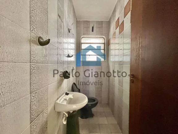 Imagem Casa Alto Padrão p/ Reformar na Granja Viana - Oportunidade
