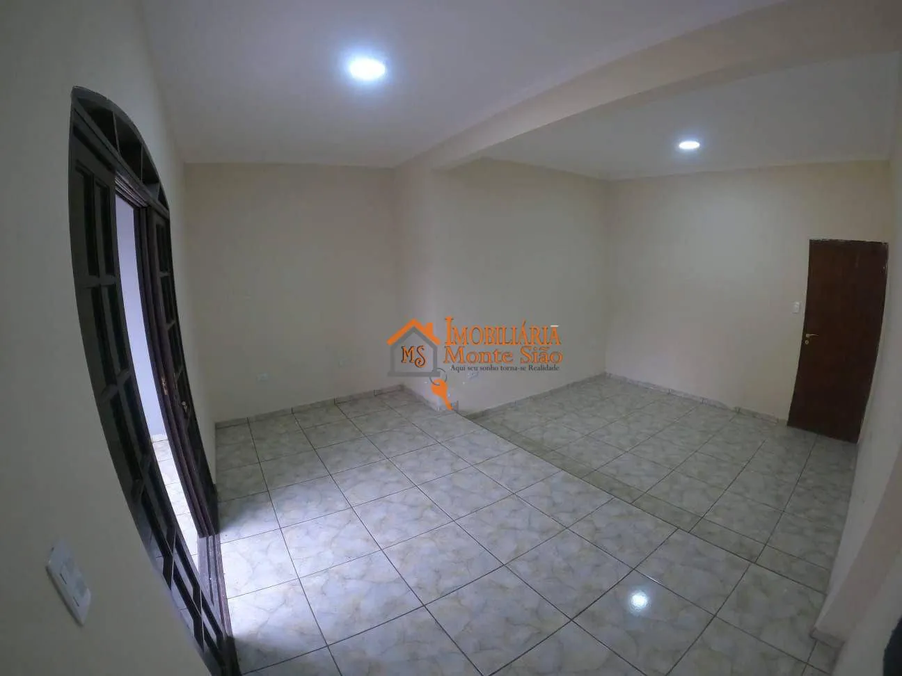 Imagem Sobrado com 2 dormitórios à venda, 100 m² por R$ 490.000,00 - Vila Carmela II - Guarulhos/SP