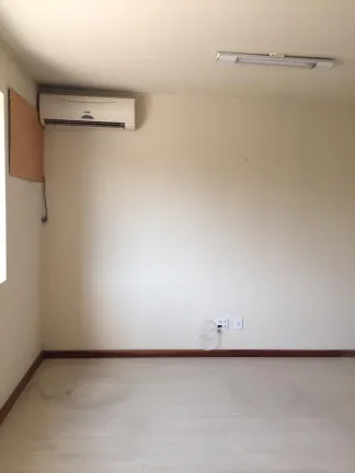 Imagem Sala Comercial à Venda, 27 m² em Praia de Belas - Porto Alegre