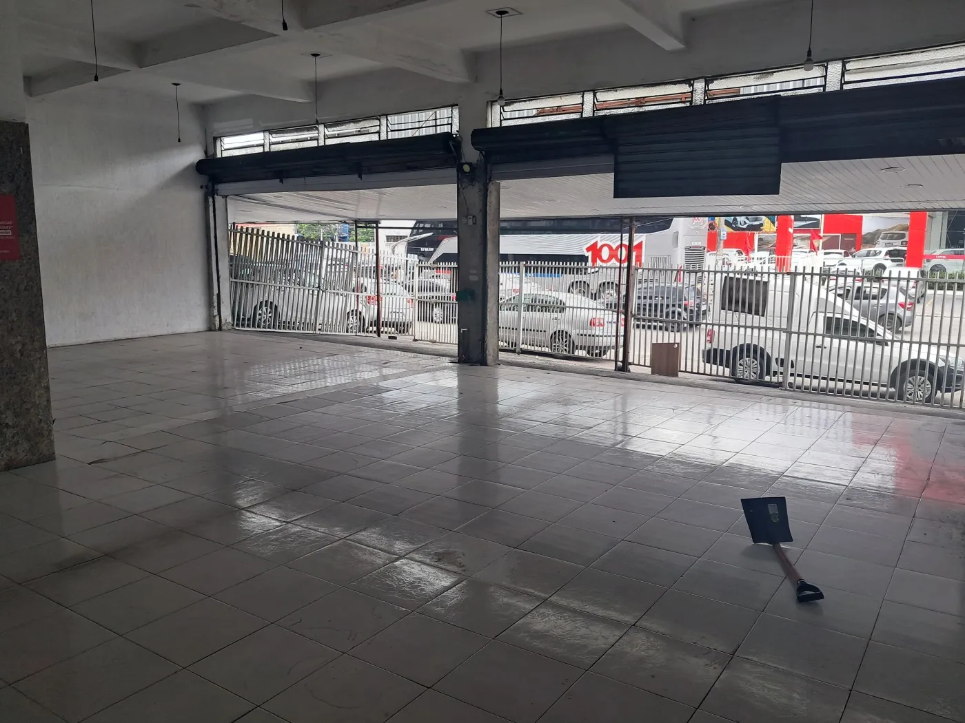 Imagem Loja para Locação em Rio de Janeiro, Campo Grande, 1 banheiro, 22 vagas