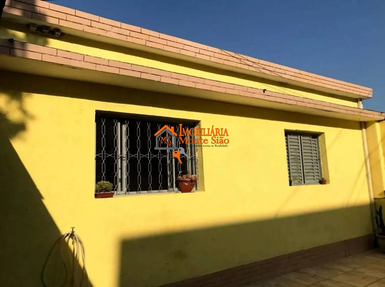 Imagem Casa com 3 dormitórios à venda, 200 m² por R$ 636.000,00 - Itapegica - Guarulhos/SP