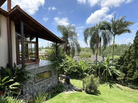 Imagem Cond Pq das Artes - 4d/2sts, casa de esquina, semi-térrea, gourmet, vista!