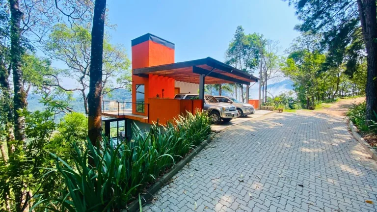 Imagem Casa Alto Padrão: Onde o Propósito Encontra o Silêncio das Montanhas