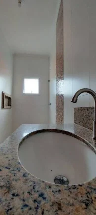 Imagem LINDO SOBRADO PERTINHO DA PRAIA 4 SUITES COM PISCINA