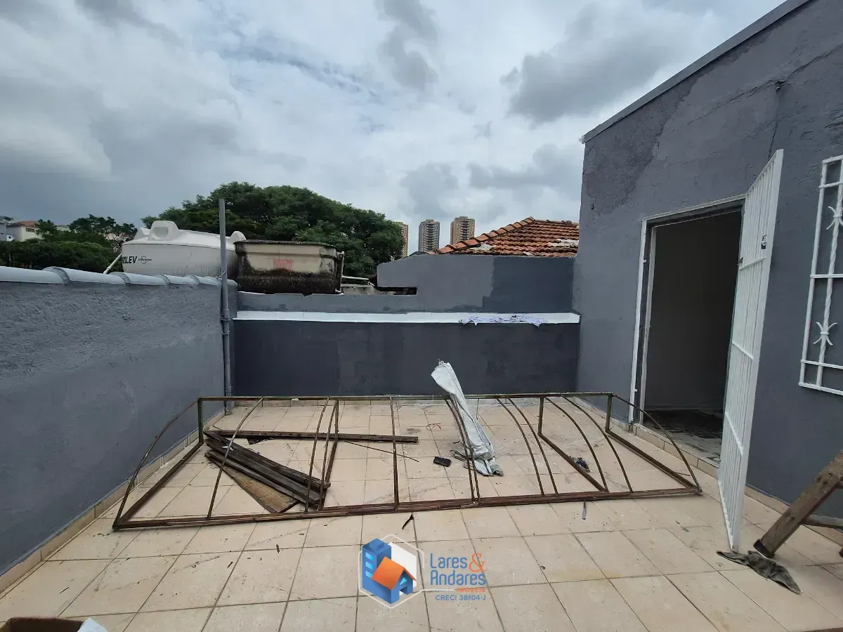 Imagem Sobrado para venda em Jardim Odete com 3 quartos, 140m²