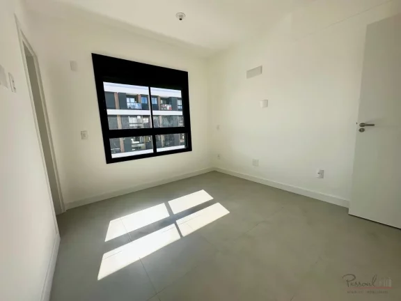 Imagem Apresentamos este elegante apartamento novo, nunca habitado, que une conforto, tecnologia e localiza...
