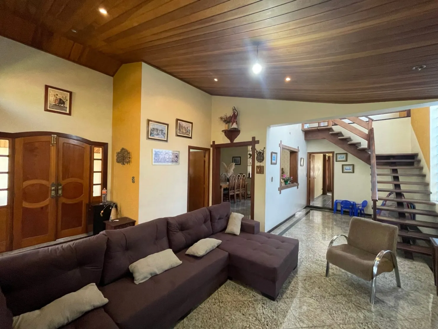 Imagem Casa à venda 6 Quartos, 2 Suites, 6 Vagas, 418M², Taubaté Village, Taubaté - SP | Condominio Taubaté Village