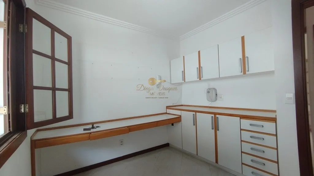 Imagem Casa para Venda em Teresópolis / RJ no bairro Panorama