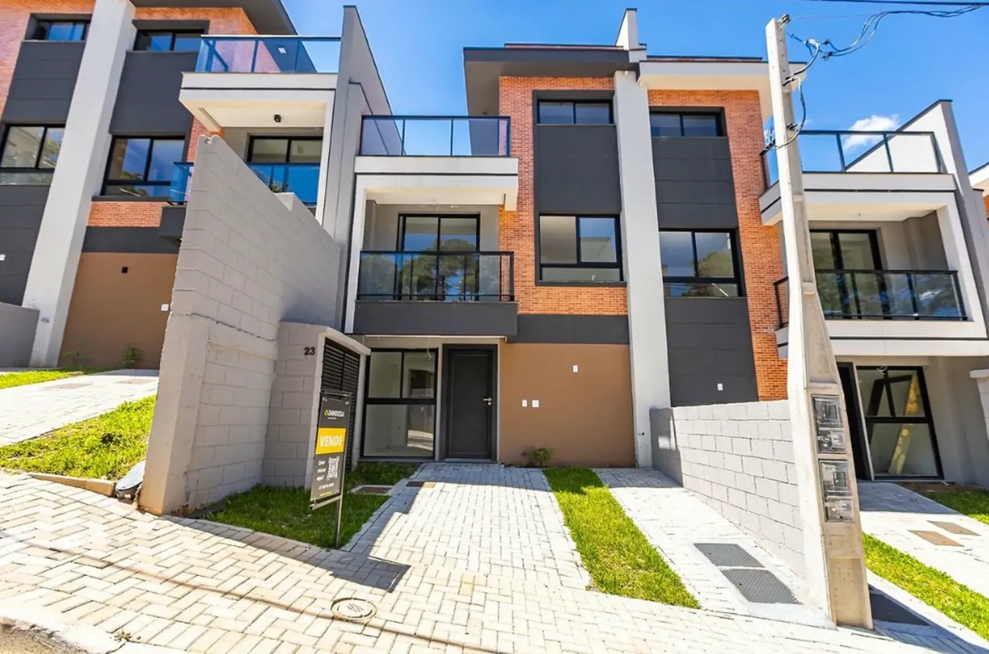 Imagem Casa de Condomínio com 3 Quartos à Venda, 134 m² em Santa Cândida - Curitiba