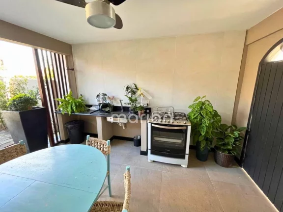 Imagem Sobrado com 6 quartos, Centro - Balneário Piçarras