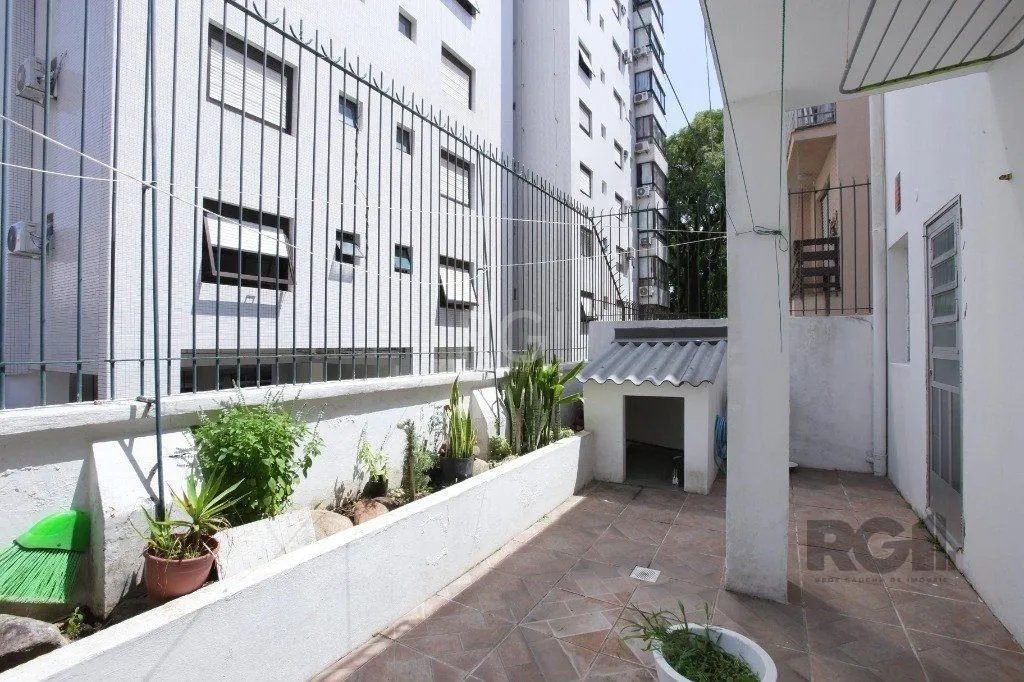 Imagem Casa para Venda no bairro Independência, em Porto Alegre / RS