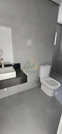 Imagem Sobrados em Condomínio à venda no Bairro Alto Curitiba PR