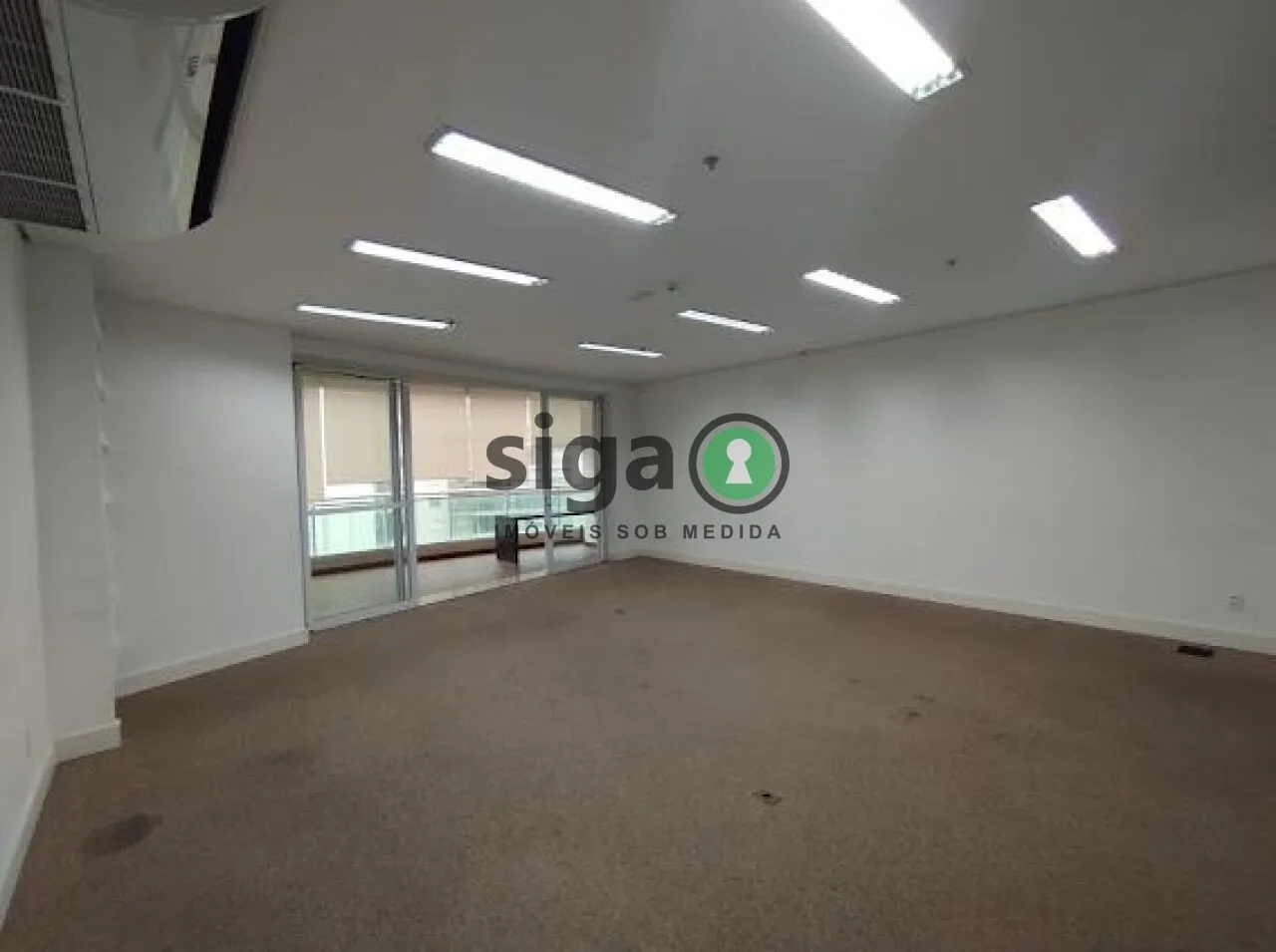 Imagem Conjunto Comercial a Venda e Locação em Cerqueira César com 166 m², Sem mobília.