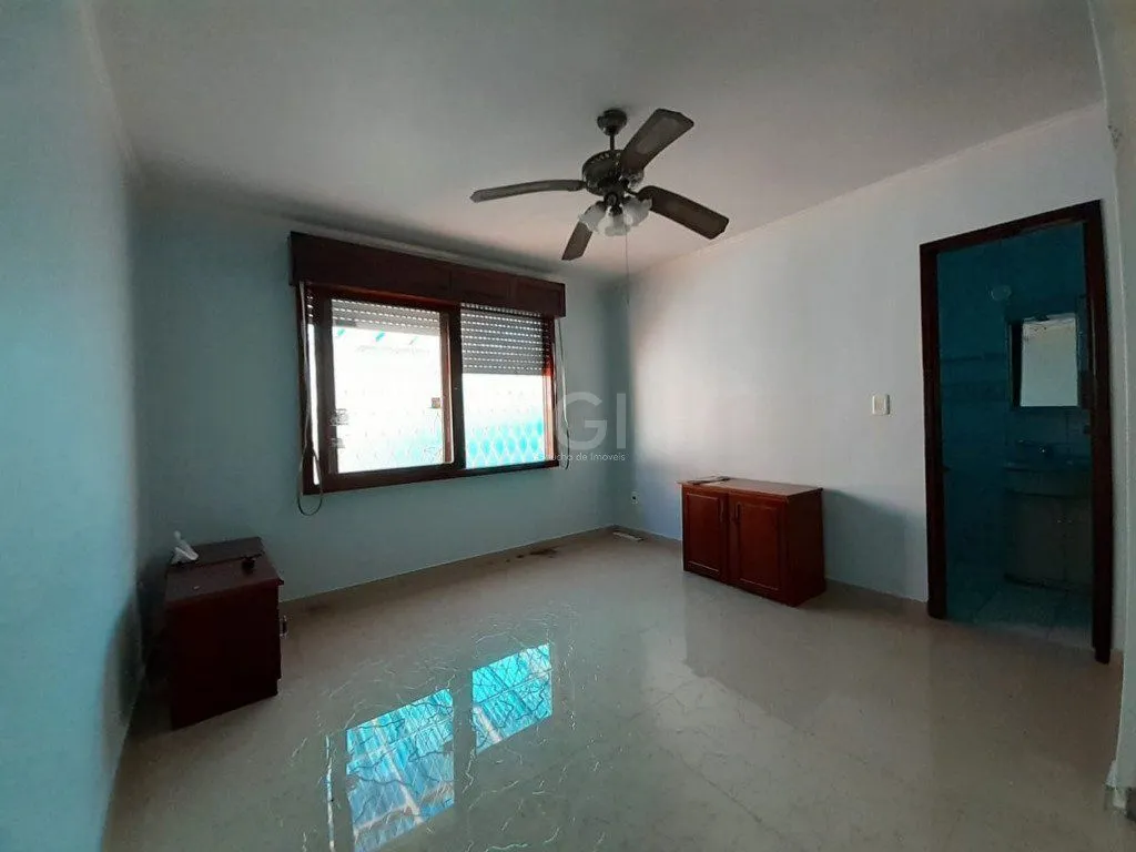 Imagem Casa para Venda - 149m², 3 dormitórios, sendo 1 suites, 3 vagas - Jardim Sabará