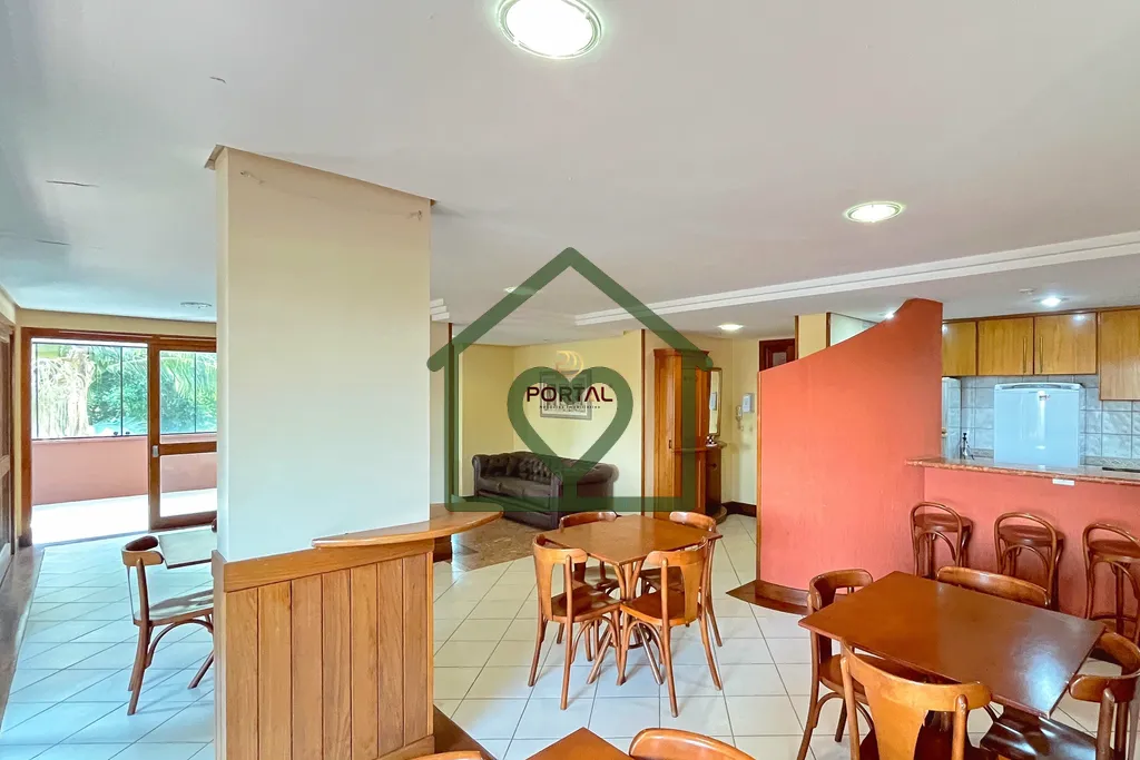 Imagem Apartamento de 3 dormitórios, 1 suíte com 96m² privativos living para dois ambientes, sacada com ...
