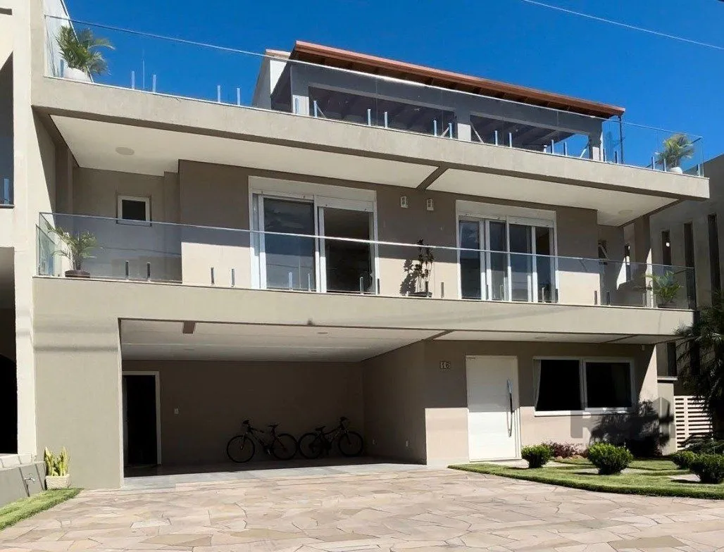 Imagem Casa de Condomínio em Hípica