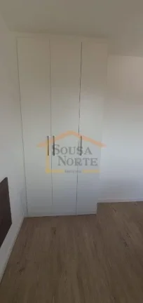 Imagem Apartamento estilo Studio, TOTALMENTE MOBILIADO, dormitório com armários planejados e cama de casa...