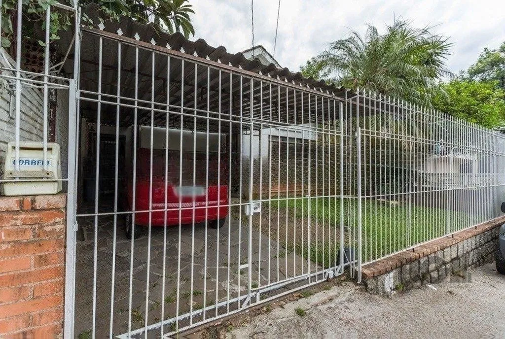 Imagem Casa de 2 dormitórios no bairro Jardim Sabará