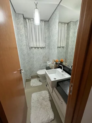 Imagem Casa em Condomínio de Luxo em Cuiabá-MT - 3 Quartos, 1 Suíte, 3 Salas, 2 Banheiros, 2 Vagas de Garagem - 158m². Venha Conferir!