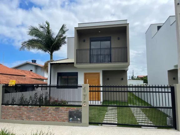 Foto do imóvel Casa dos Sonhos com 3 Dormitórios em Garopaba-SC - Alto Padrão e Ótima Localização