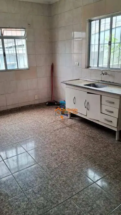 Imagem Sobrado com 3 dormitórios à venda, 181 m² por R$ 470.000,00 - Cidade Jardim Cumbica - Guarulhos/SP