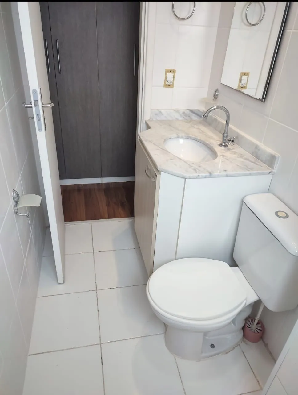 Imagem Apartamento à venda no Campolim com 2 dormitórios, varanda gourmet e 2 vagas de garagem