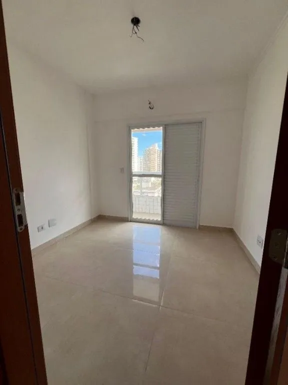Imagem Apartamento à Venda em Caiçara, Praia Grande - SP