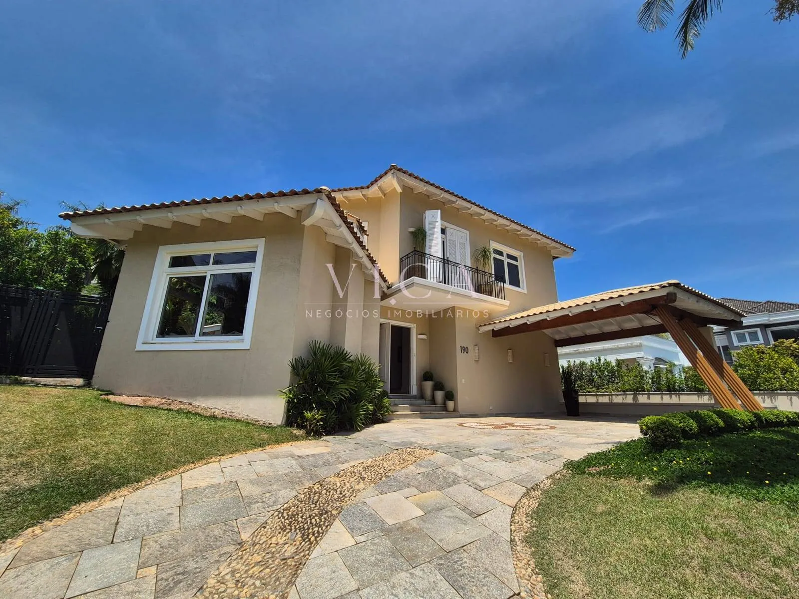 Imagem Tamboré 02| Casa de Alto Padrão | 4 Suítes | Automatizada| R$ 45.000,00 mês