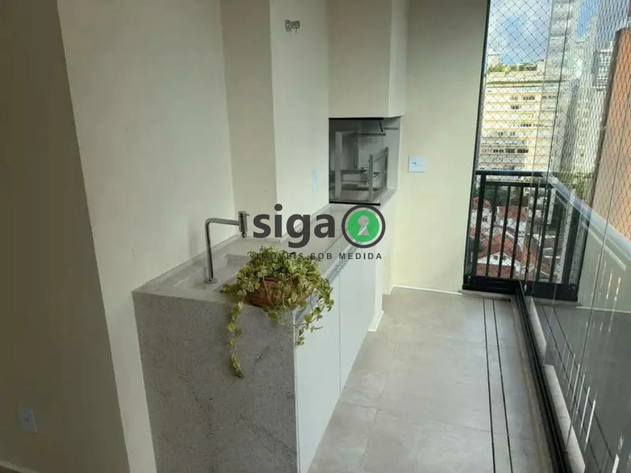 Imagem Apto 226m², nos Jardins, para Venda ou Locação, Semi mobiliado, 3 suites, 4 vgs nunca habitado
