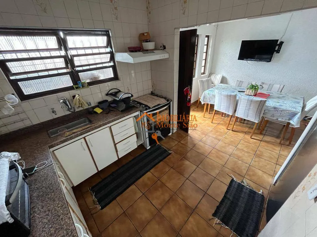 Imagem Sobrado com 2 dormitórios à venda, 155 m² por R$ 689.000,00 - Jardim Paraventi - Guarulhos/SP