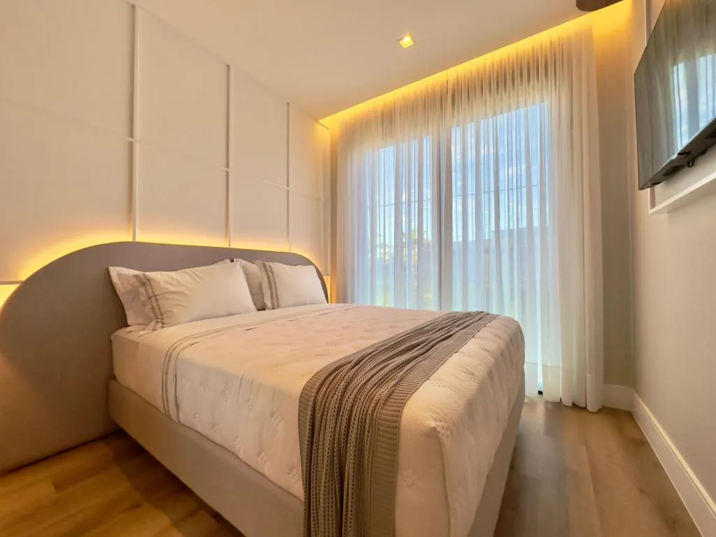 Imagem Casa em Condominio 3 Dormitórios - Bairro Atlantida