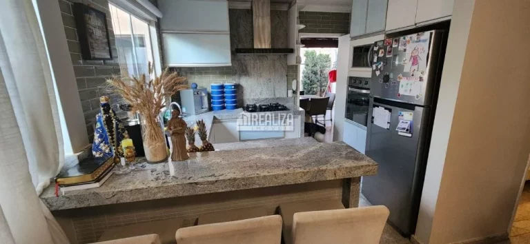 Imagem Casa à venda no bairro Beija-Flor II, em Uberaba: 2 dormitórios, suíte, móveis planejados e mais!