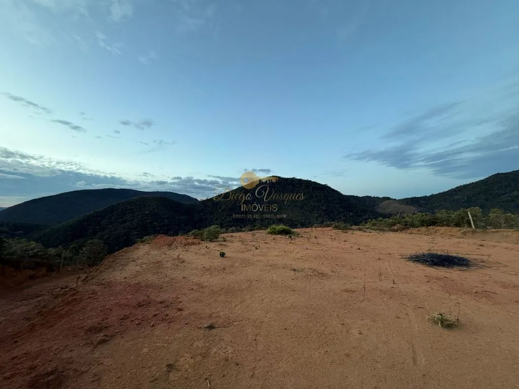 Imagem Terreno em Condomínio para Venda no bairro Albuquerque