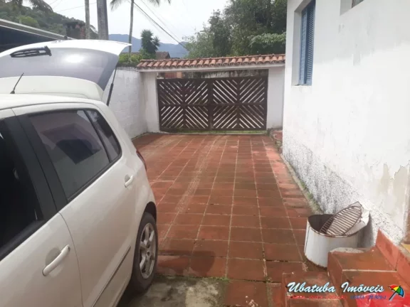 Imagem Casa com edícula no Perequê-açu